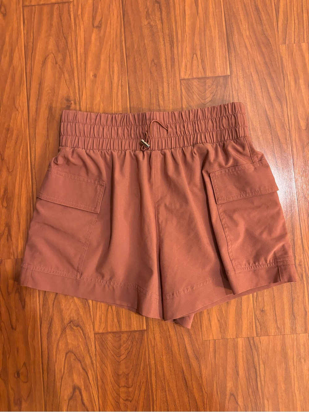 Abercrombie & Fitch Cargo Shorts Womens Small Brown with Silver Drawcord